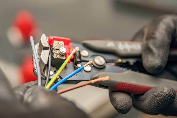 Best Emergency Electrician Near Me  in River Oaks, TX